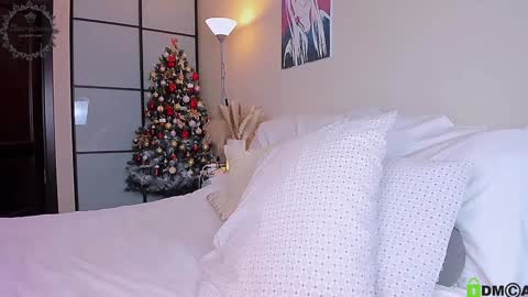 Snapshot of roxxana227 chatting on 8, 12, 2024 Rox online show from 8, 12, 2024