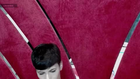 Snapshot of roxxy_rouge chatting on 25, 10, 2025 Roxy online show from 25, 10, 2025