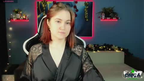 Roxy fiery online show from 4, 12, 2025