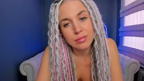 Roxy online show from 16, 2, 2025