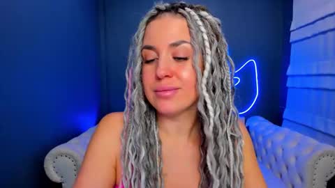 Roxy online show from 7, 2, 2026