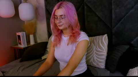 Roxy online show from 16, 5, 2026