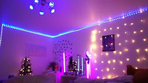 roxysuh online show from 12, 12, 2024