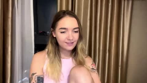 Roxy online show from 27, 5, 2026
