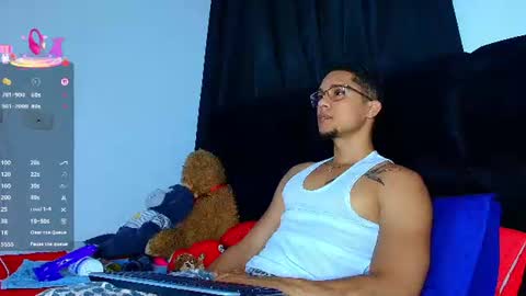 Snapshot of roy_barney chatting on 14, 6, 2026 ANTONIO online show from 14, 6, 2026