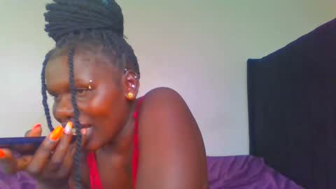 Snapshot of royal_goddes chatting on 4, 3, 2025 goddes online show from 4, 3, 2025