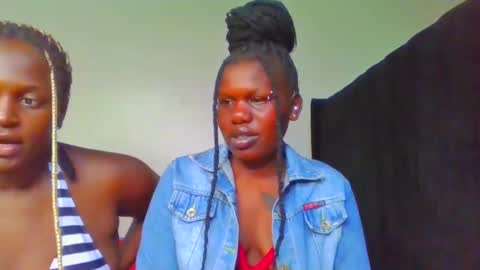 Snapshot of royal_goddes chatting on 11, 3, 2025 goddes online show from 11, 3, 2025