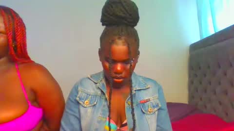 Snapshot of royal_goddes chatting on 12, 3, 2025 goddes online show from 12, 3, 2025