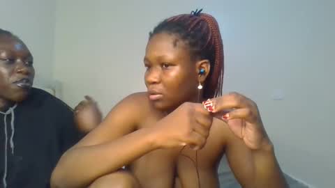 Snapshot of royal_goddes chatting on 31, 10, 2025 goddes online show from 31, 10, 2025