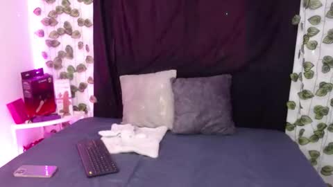 Snapshot of royalebruna chatting on 2, 2, 2026 Bruna Royale online show from 2, 2, 2026