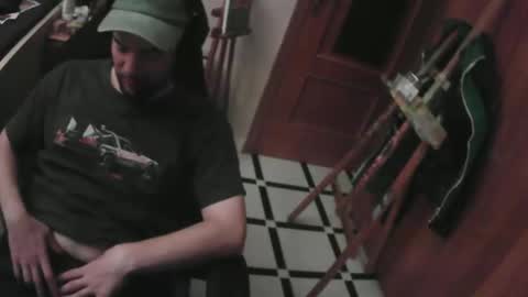 Snapshot of royer04 chatting on 15, 9, 2025 royer04 online show from 15, 9, 2025