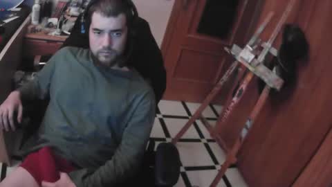 Snapshot of royer04 chatting on 13, 11, 2025 royer04 online show from 13, 11, 2025