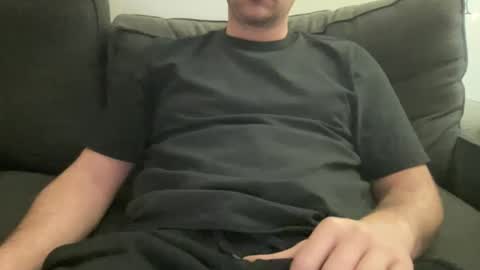 Snapshot of roythegil chatting on 5, 1, 2025 roythegil online show from 5, 1, 2025