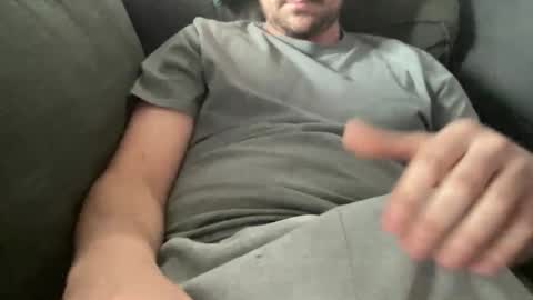 Snapshot of roythegil chatting on 27, 11, 2025 roythegil online show from 27, 11, 2025