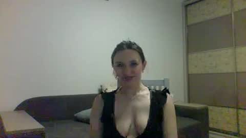 Roza05x online show from 15, 4, 2026