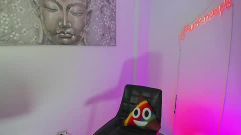 Snapshot of rpoolrboy chatting on 31, 5, 2026 POOL online show from 31, 5, 2026