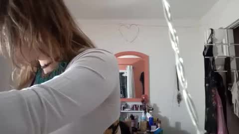 rraineonme online show from 25, 11, 2025