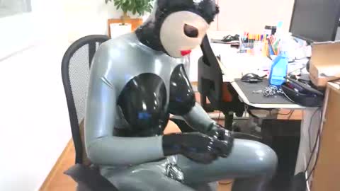 Snapshot of rubberdollts chatting on 5, 11, 2025 rubberdollts online show from 5, 11, 2025