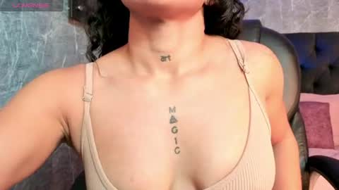 Snapshot of rubi_luxe chatting on 7, 7, 2026 Rubi online show from 7, 7, 2026