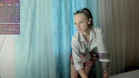 Snapshot of ruby_666 chatting on 1, 11, 2025 j online show from 1, 11, 2025