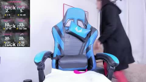 Snapshot of ruby_amor chatting on 23, 11, 2025 RUBY online show from 23, 11, 2025