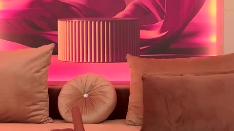 Ruby Luxe online show from 9, 11, 2025