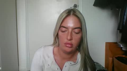 rubyredxxxoxxx online show from 15, 2, 2025