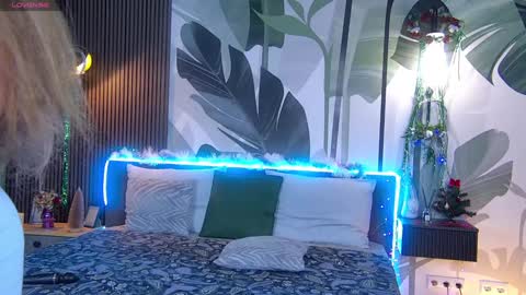 Snapshot of rubyvalen chatting on 2, 1, 2025 Ruby online show from 2, 1, 2025