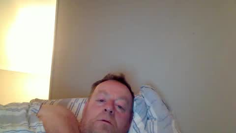 Snapshot of runepetter chatting on 17, 1, 2025 bignorwegian online show from 17, 1, 2025