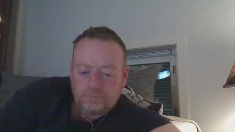 Snapshot of runepetter chatting on 19, 11, 2025 bignorwegian online show from 19, 11, 2025
