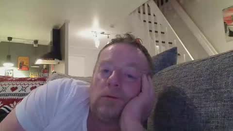 Snapshot of runepetter chatting on 20, 12, 2025 bignorwegian online show from 20, 12, 2025