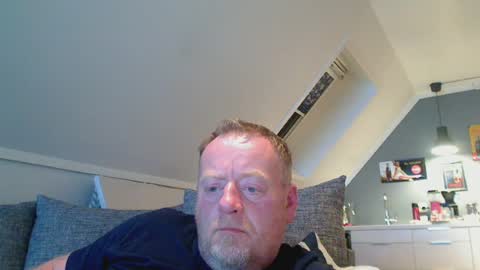 Snapshot of runepetter chatting on 27, 7, 2026 bignorwegian online show from 27, 7, 2026