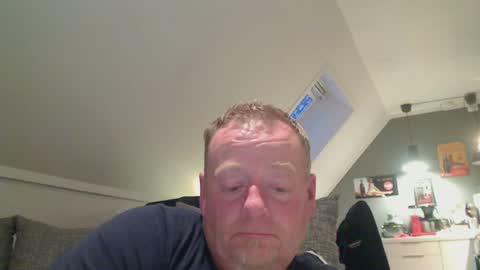 Snapshot of runepetter chatting on 2, 8, 2026 bignorwegian online show from 2, 8, 2026