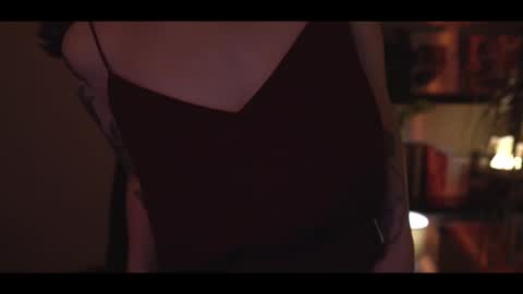 Snapshot of running_with_the_wolves chatting on 8, 3, 2025 Elena online show from 8, 3, 2025