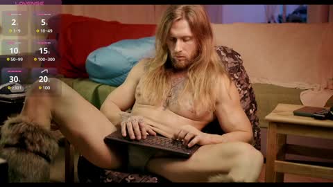 Snapshot of rusbigpaul chatting on 5, 1, 2025 Paul online show from 5, 1, 2025