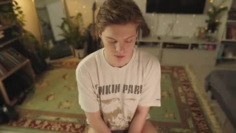 rusbradpitt online show from 7, 4, 2026