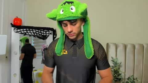 Russ online show from 23, 9, 2025