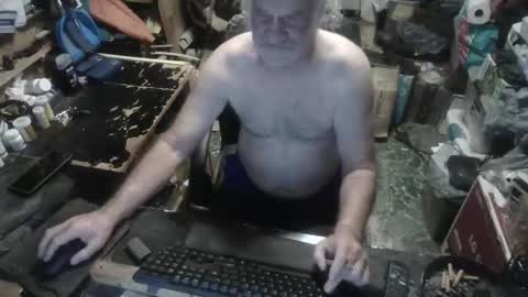 Snapshot of russtenail21 chatting on 16, 9, 2025 Russtenail21 online show from 16, 9, 2025