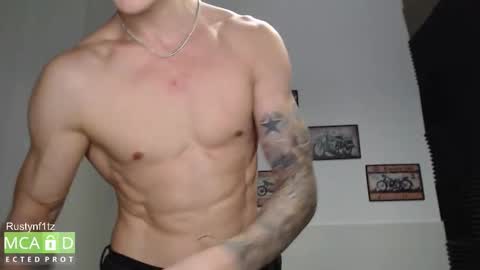 Snapshot of rustynf1tz chatting on 16, 11, 2025 MillionDollarGuy online show from 16, 11, 2025