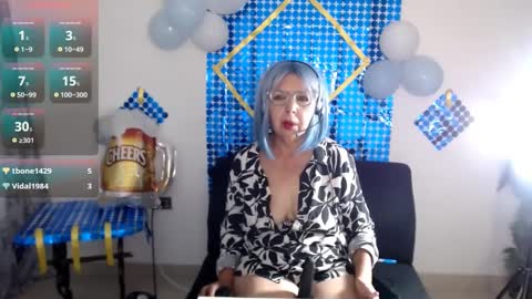 Snapshot of ruth_blue21 chatting on 21, 9, 2025 ruth_blue21 online show from 21, 9, 2025