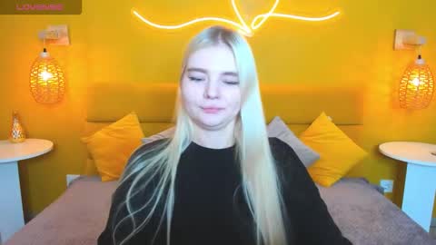 ruthbryant online show from 16, 11, 2025