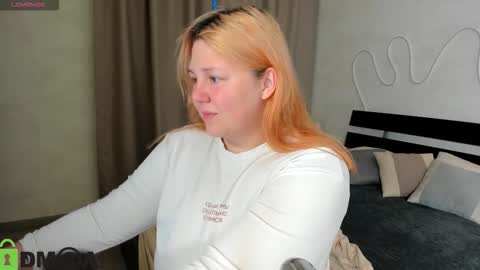 Snapshot of rutholiver chatting on 27, 10, 2025 Ruth GMT2 Mon 10 AM - 4 PM Tue 10 AM - 4 PM Thu 3-9 AM Fri 10 AM - 4 PM Sun 10 AM - 4 PM. online show from 27, 10, 2025