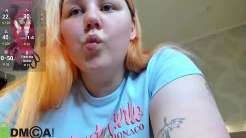 Snapshot of rutholiver chatting on 5, 11, 2025 Ruth GMT2 Mon 10 AM - 4 PM Tue 10 AM - 4 PM Thu 3-9 AM Fri 10 AM - 4 PM Sun 10 AM - 4 PM. online show from 5, 11, 2025