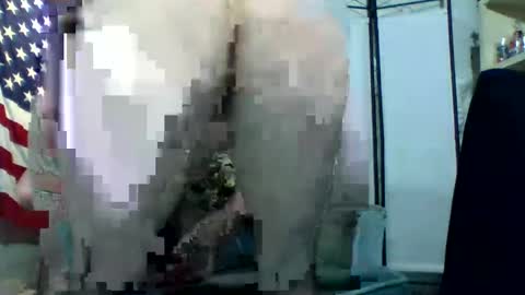 Snapshot of rwb1982 chatting on 5, 1, 2025 rwb1982 online show from 5, 1, 2025