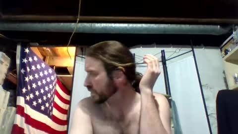 Snapshot of rwb1982 chatting on 16, 1, 2025 rwb1982 online show from 16, 1, 2025