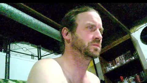 Snapshot of rwb1982 chatting on 11, 11, 2025 rwb1982 online show from 11, 11, 2025