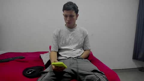 Snapshot of ryan15_ chatting on 19, 4, 2026 Ryan 15 online show from 19, 4, 2026