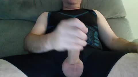 Snapshot of ryan4fps chatting on 7, 5, 2026 ryan4fps online show from 7, 5, 2026