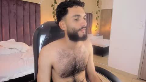 Snapshot of ryan_jackson_ chatting on 21, 11, 2025 ryan_jackson_ online show from 21, 11, 2025