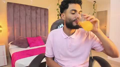 Snapshot of ryan_jackson_ chatting on 23, 11, 2025 ryan_jackson_ online show from 23, 11, 2025